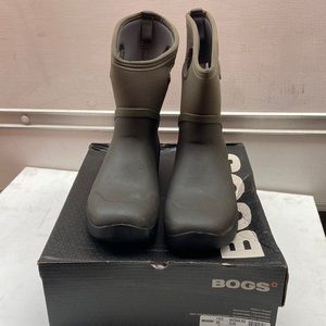 Bogs Men's Bozeman Mid Waterproof Insulated Rain Boot, Olive, 9 D(M) US